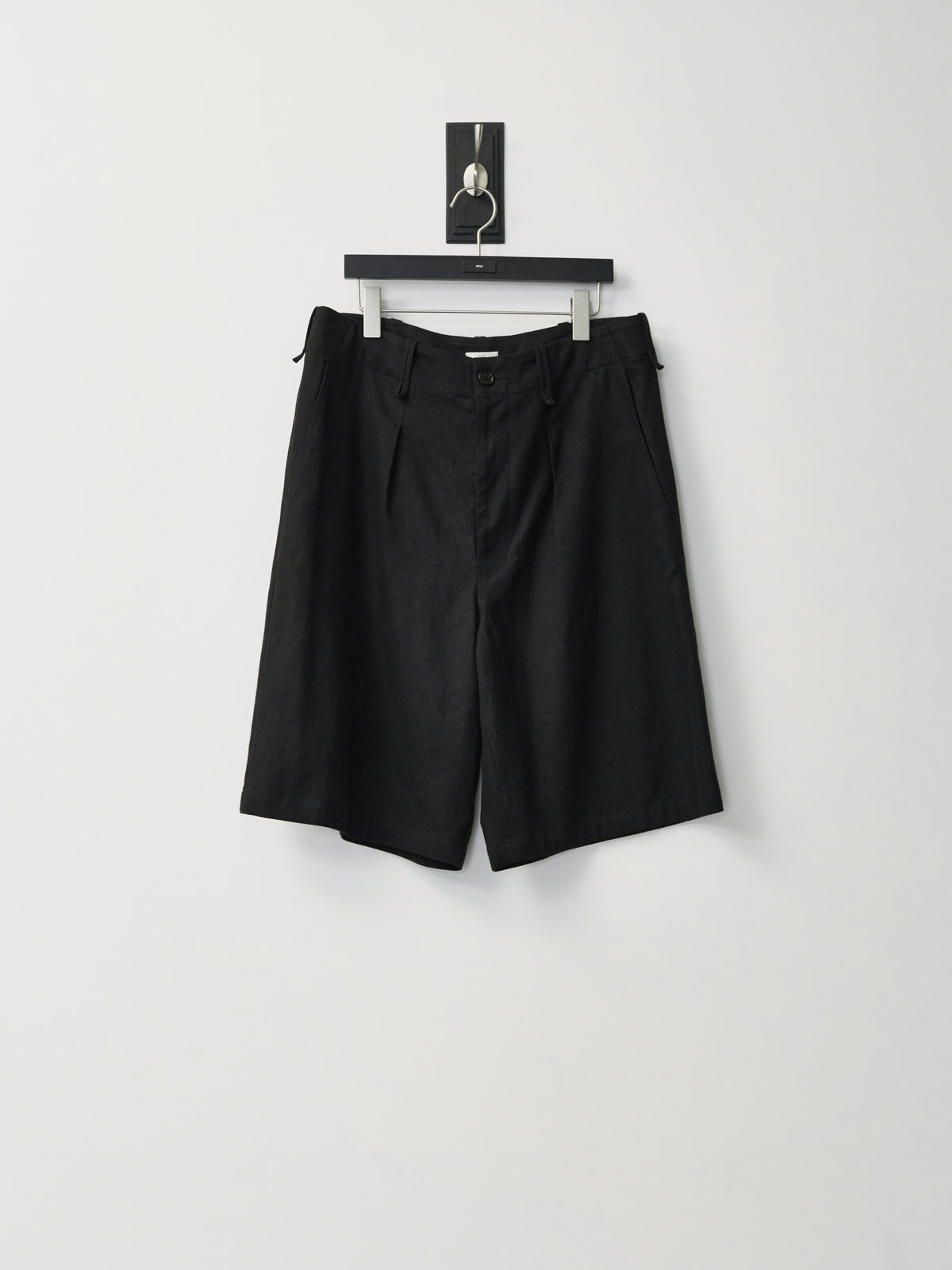 Office Half Trousers (Black)