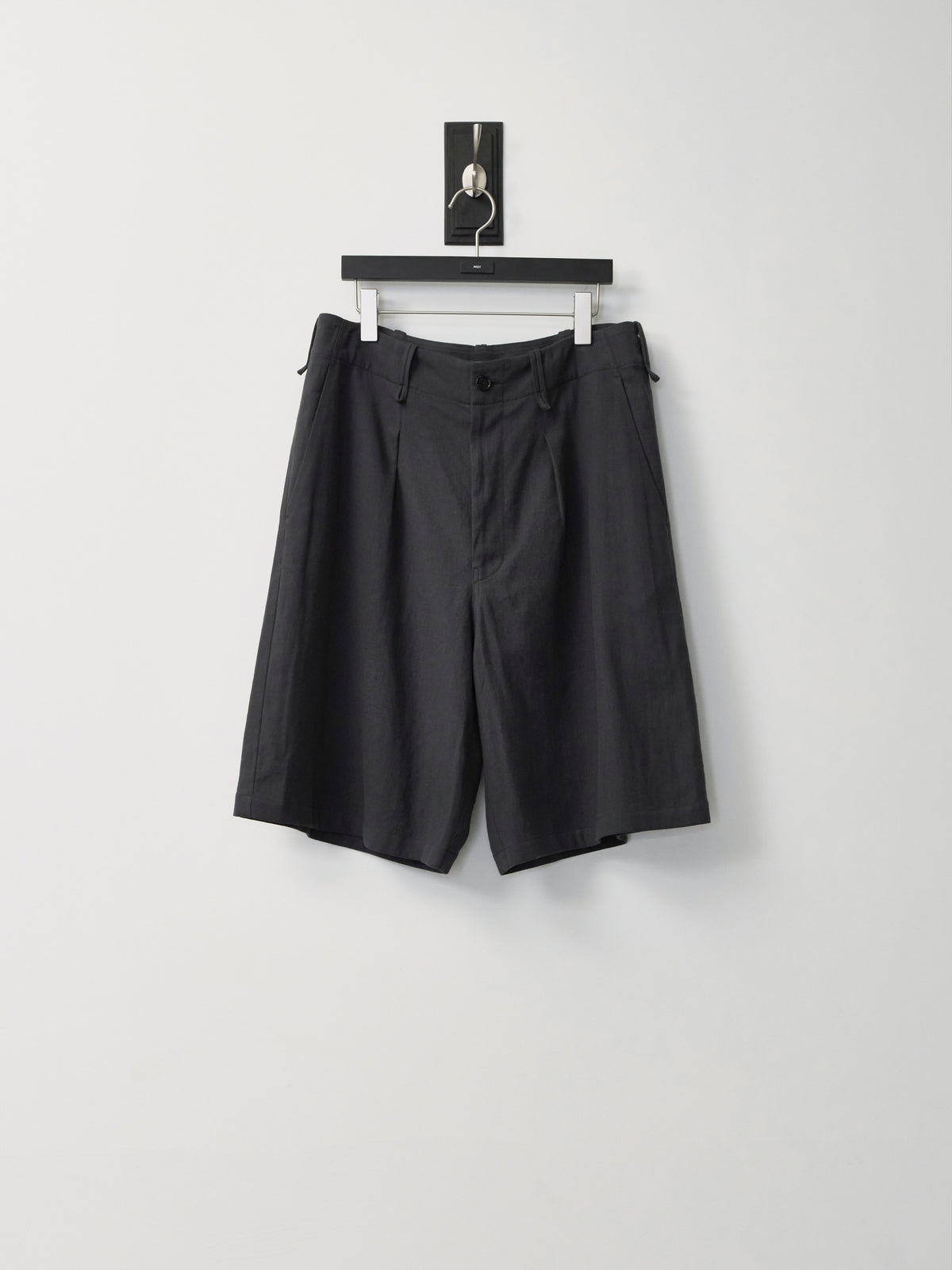 Office Half Trousers (Stone)